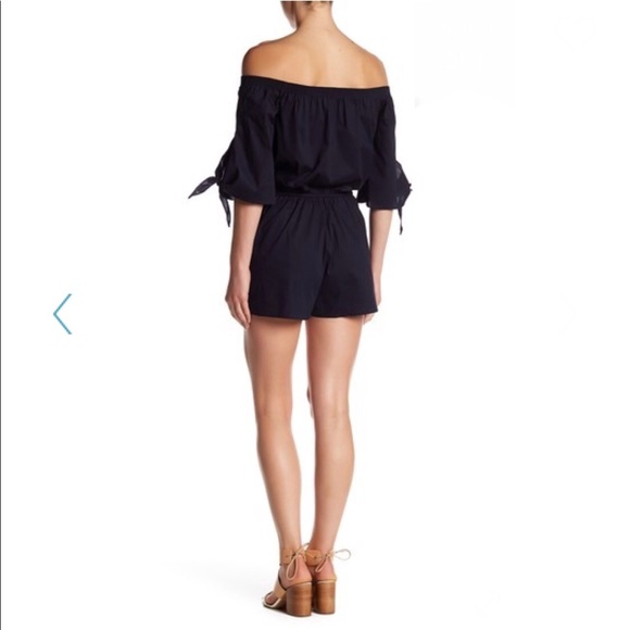 Love...Ady Off-The-Shoulder Tie Sleeveless Romper - Picture 5 of 5